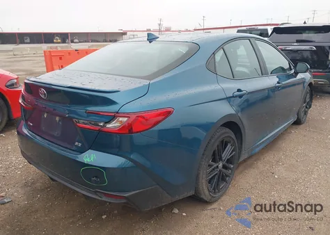 2025 Toyota Camry Xse/Xle/Le/Se z USA, uszkodzony, nr VIN 4T1DAACK3SU039528